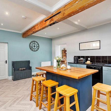 Finest Retreats - South Barn Villa Winestead Buitenkant foto