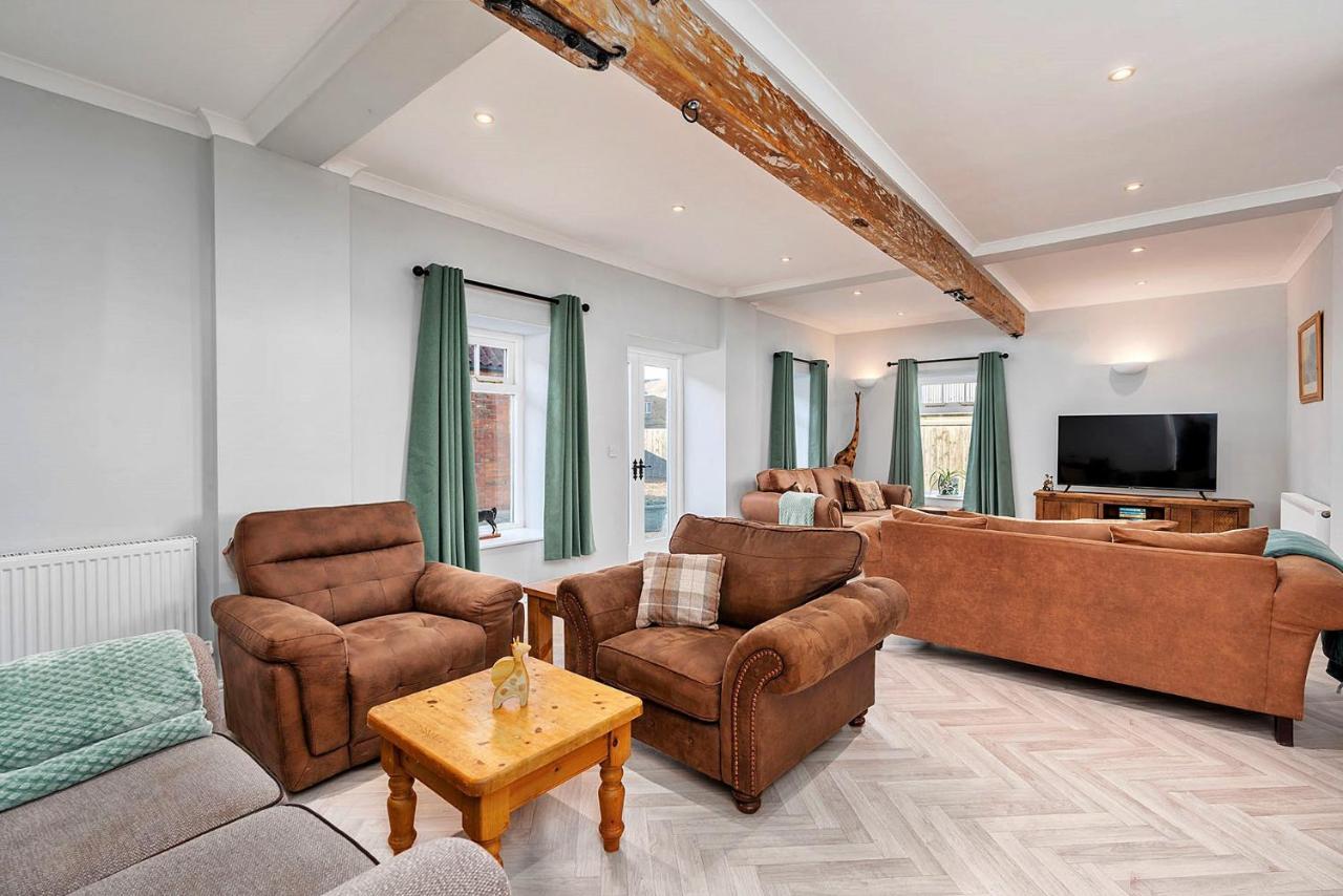 Finest Retreats - South Barn Villa Winestead Buitenkant foto