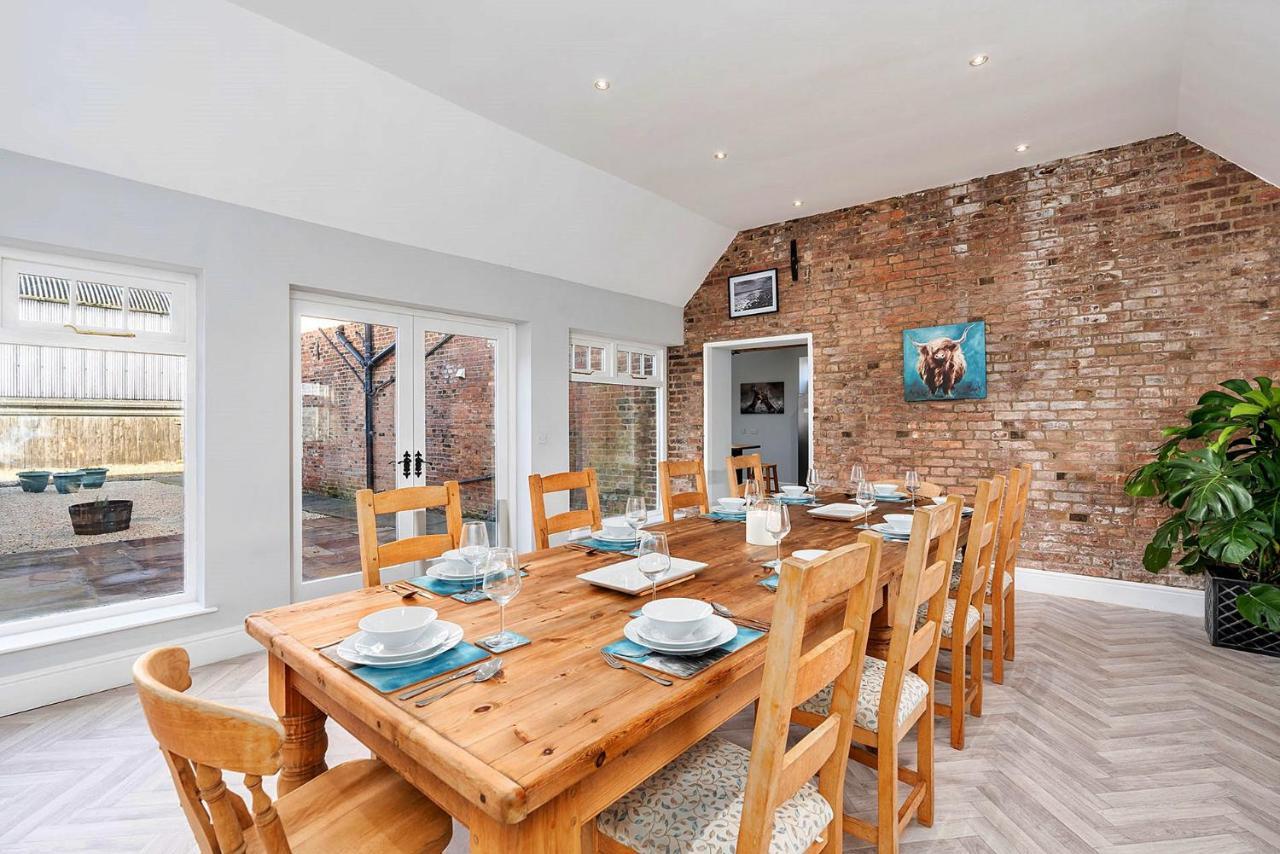 Finest Retreats - South Barn Villa Winestead Buitenkant foto