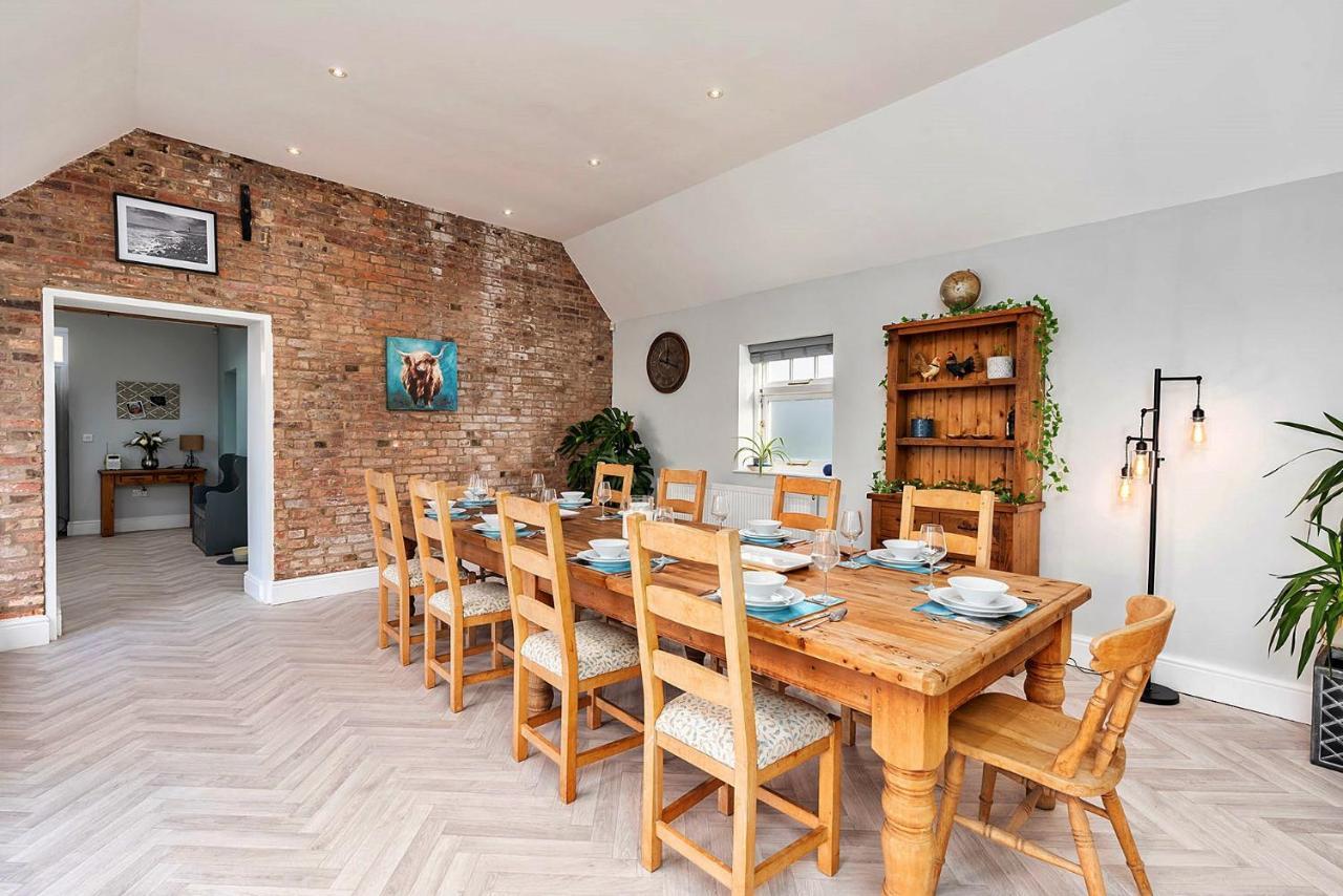 Finest Retreats - South Barn Villa Winestead Buitenkant foto